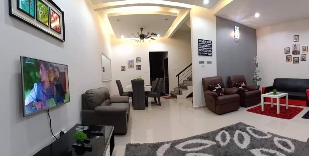 Amanda Homestay Dungun 1 外观 照片
